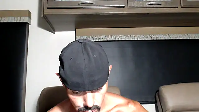 ThickD2C Webcam Show