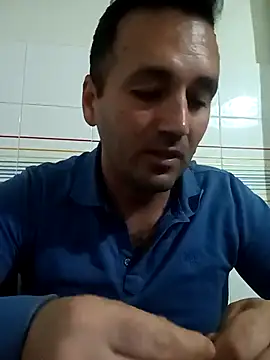 florin421: διαδικτυακό σόου στην κάμερα