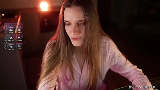 Arlitik Chat XXX live