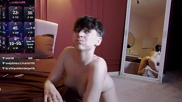 ravenryx Adlı Modelin Canlı XXX Sohbeti