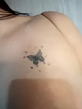 Chatroom XXX en direct de Mysticdooll69