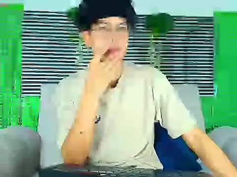 ThiiagoSaeenz 在線直播表演