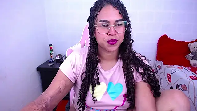 Candyhot_sex Adlı Modelin Canlı XXX Sohbeti