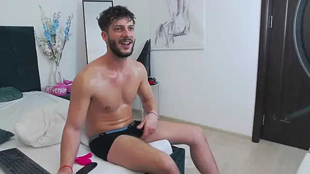 I_amAlessandro webcam show