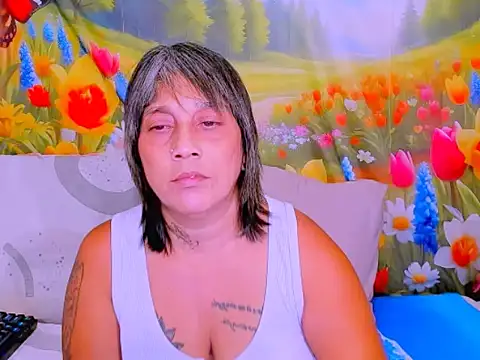 indianroxy Chat XXX in diretta