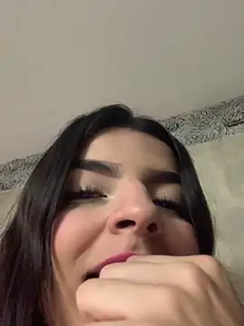 Chatroom XXX en direct de KarelyMitchel