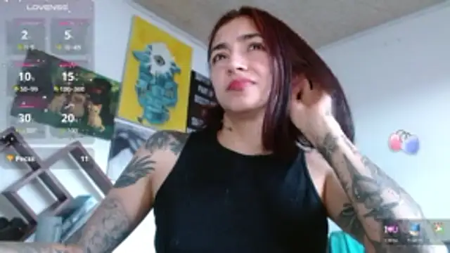 ZoeBakers_'s Live XXX Chat