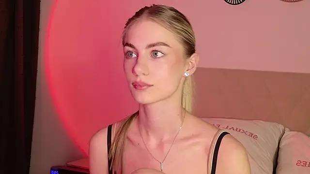 GabriellaOlsen's Live XXX Chat