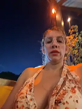 Gatitacarlita's Live XXX Chat