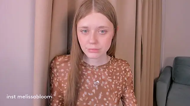 melissssa_bloomn Webbikameraesitys