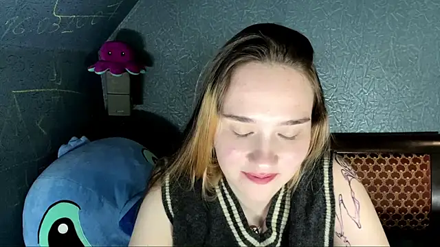 CarmelaLiebherrのライブXXXチャット