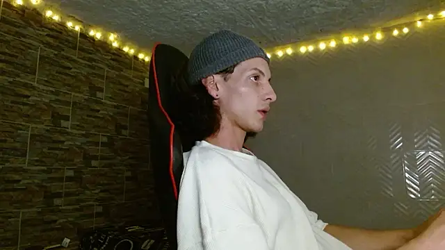 alurba666 现场XXX聊天