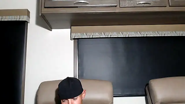 Chat XXX en directo de ThickD2C