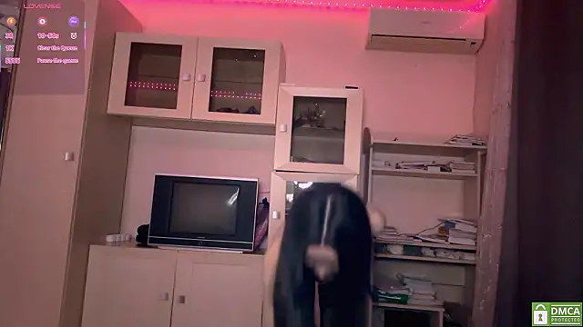 Chat +18 de Kiaicatie ao vivo