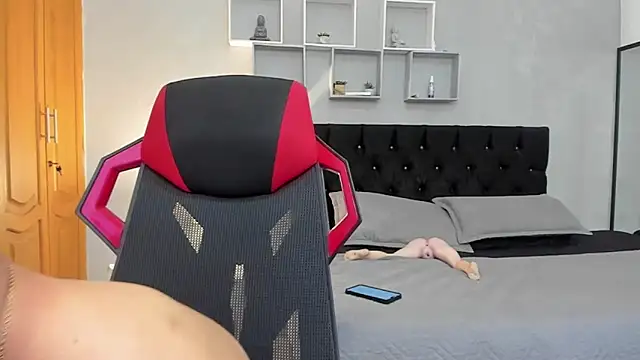 แชท XXX สดของ tyler_hank01