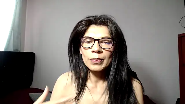 XXX chat uživo modela abrilsex23