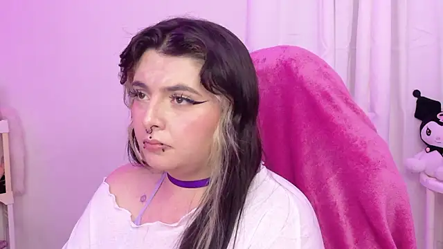 Chat +18 de Sachi_Meow ao vivo