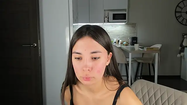 nilliluv 即時 XXX 聊天