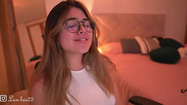 Živý XXX chat Lau_Bee