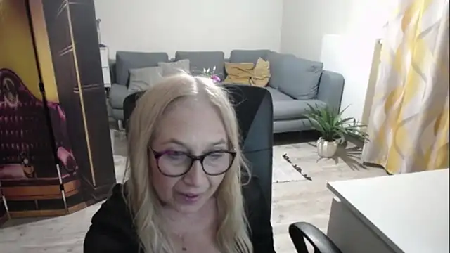 Živý XXX chat sofia_xkiss