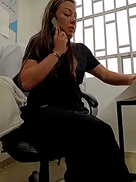 Madisson-04_ Webcam show