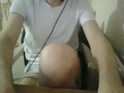 Bigfeet47dikcis17 在線直播表演