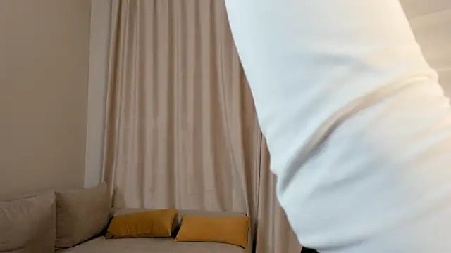 Czat XXX na żywo – BetteSelbe