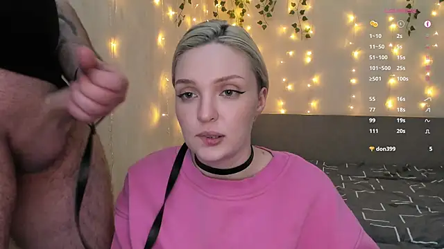 Вебкам-шоу creampiiee