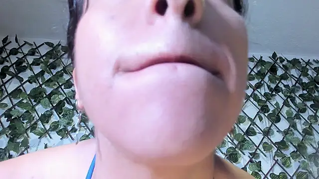 Chat XXX ao vivo de LittlePeach_