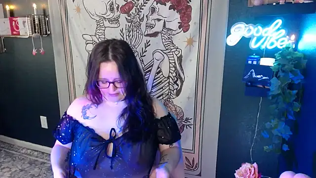 Živý XXX chat HazeyViolet333