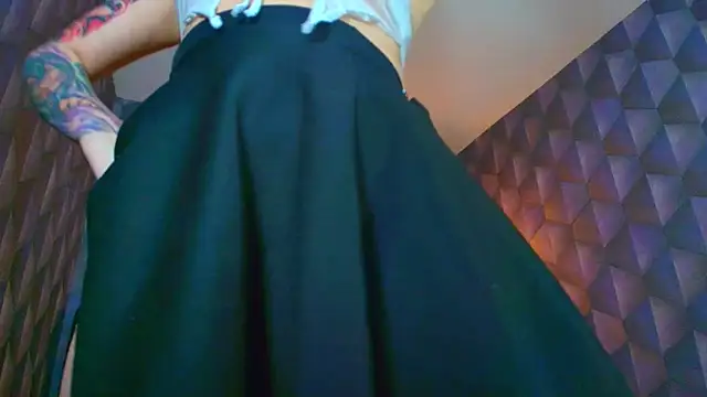 LiaHarryis Chat XXX in diretta