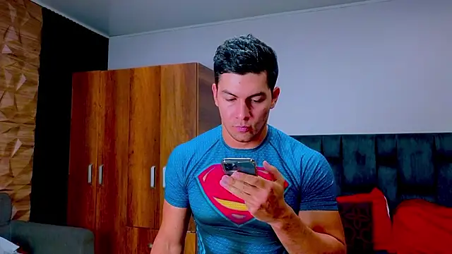 แชท XXX สดของ FelipeAndMarcello3