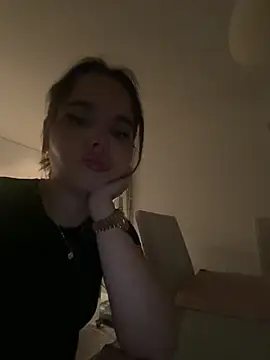 TheCinderella Live XXX-Chat