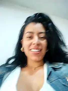Luianna's Live XXX Chat