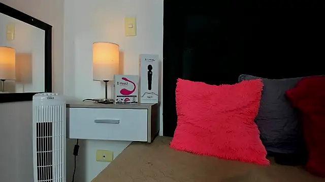 Chatroom XXX en direct de Natalye_23