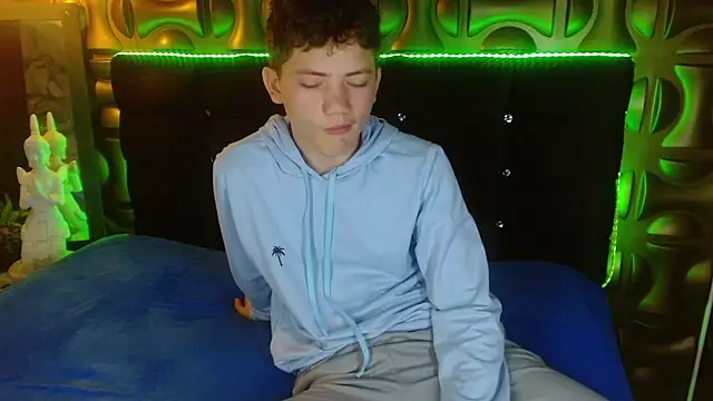 cruz_danteのライブXXXチャット