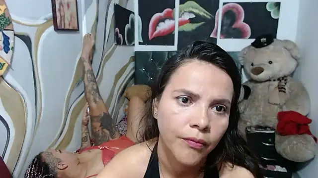 manzanahot9's Live XXX Chat