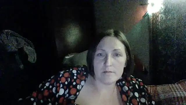 دردشة AllaSowinskaya الجنسية المباشرة