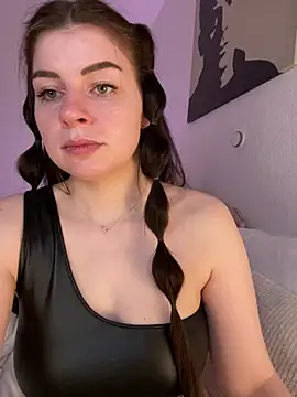 EllyNora's Live XXX Chat