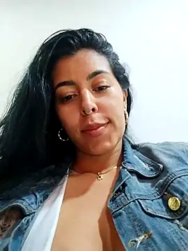 Luianna 라이브 XXX 채팅