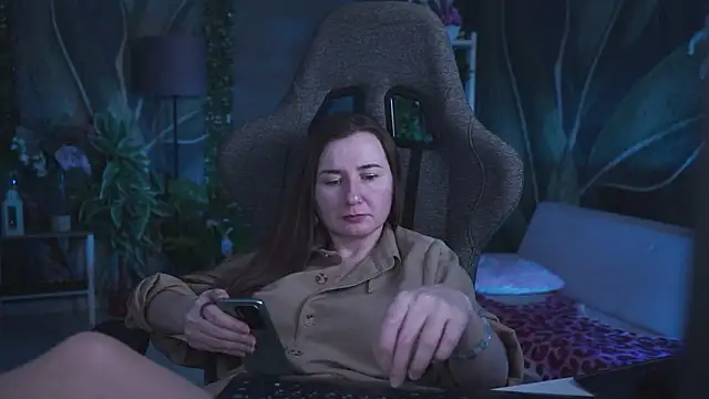 Golden_Dragonn Live XXX chat