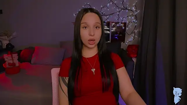 SoftyMooonn Live XXX chat