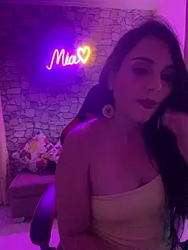 Miaswwe's Live XXX Chat