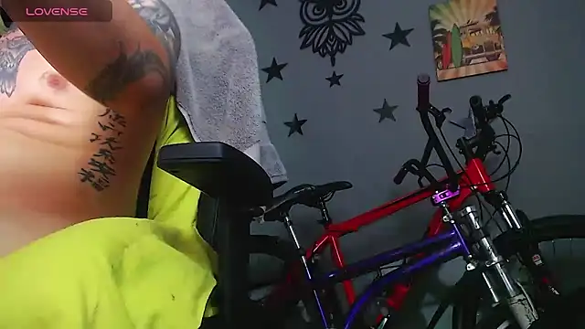 justincs Live XXX-Chat