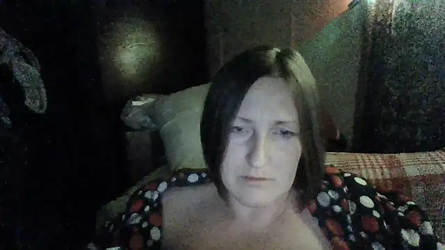 AllaSowinskaya Adlı Modelin Canlı XXX Sohbeti