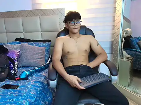 mathias_oberlin Live XXX-Chat