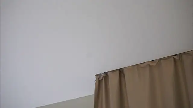 EffieHenri's Live XXX Chat