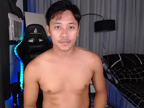 Chat XXX ao vivo de alexsuckable01