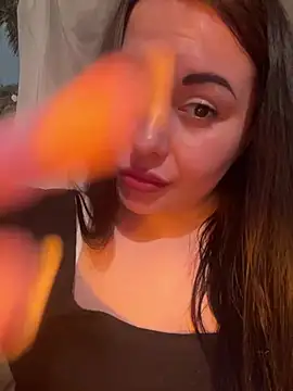 DaisyStreet's Live XXX Chat