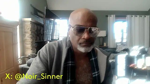 แชท XXX สดของ sinnernoir